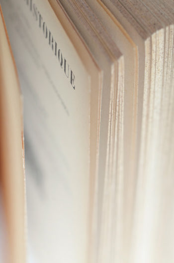 Livre ancien : pages et texture du papier, image haute résolution libre de droits à télécharger / Vieil Ouvrage, Vieux livre, Reliure, Photo, Numérique