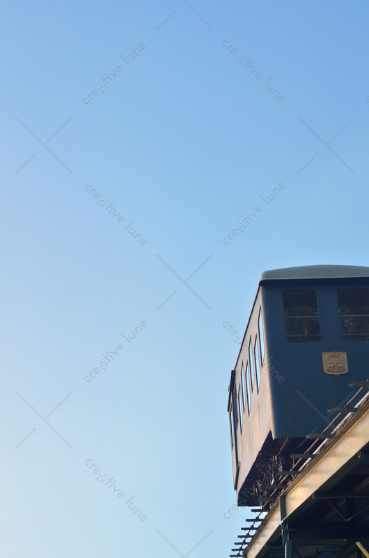 Creative Lune • photo funiculaire de Pau à télécharger