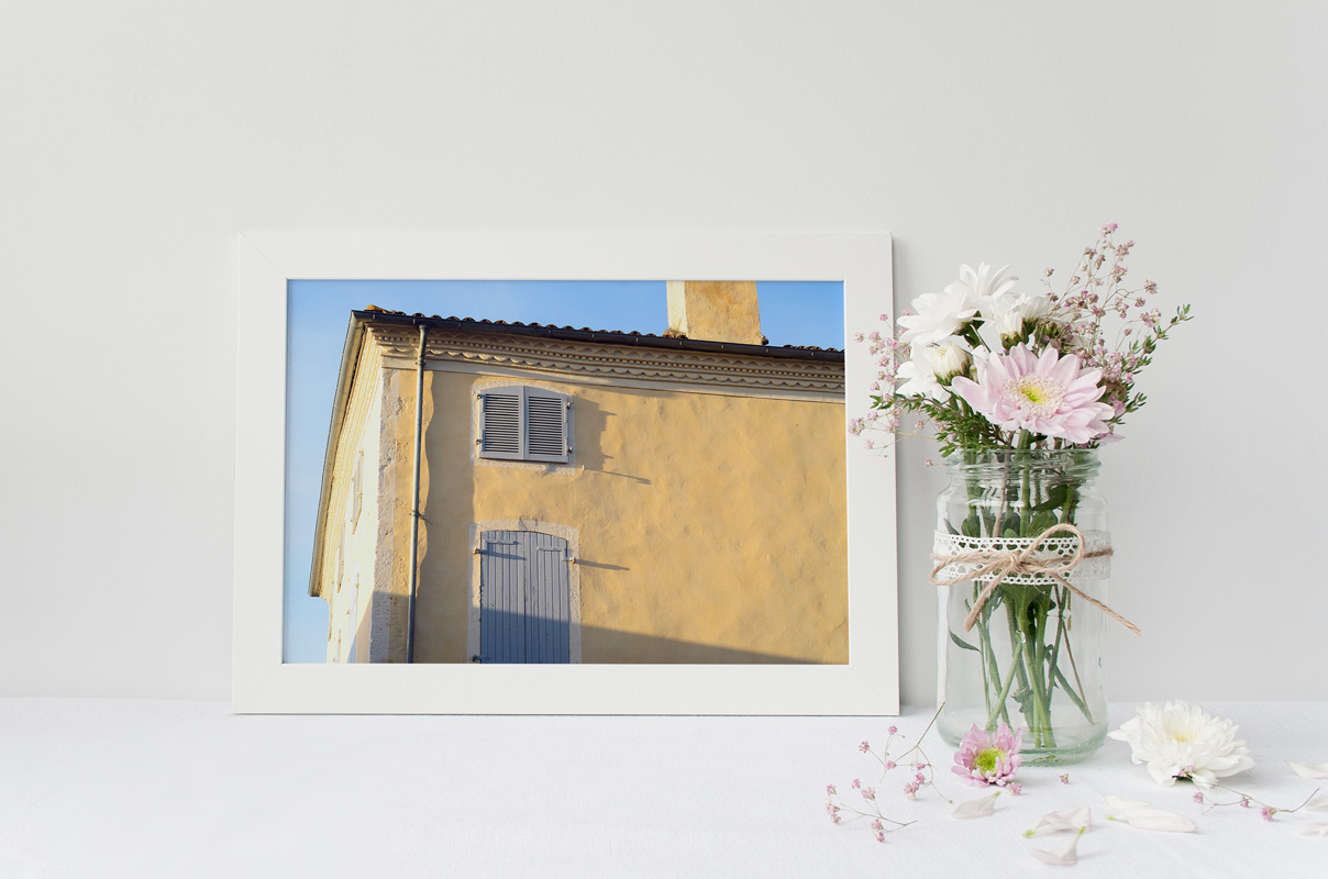Maison de village au coucher du soleil – Image 2